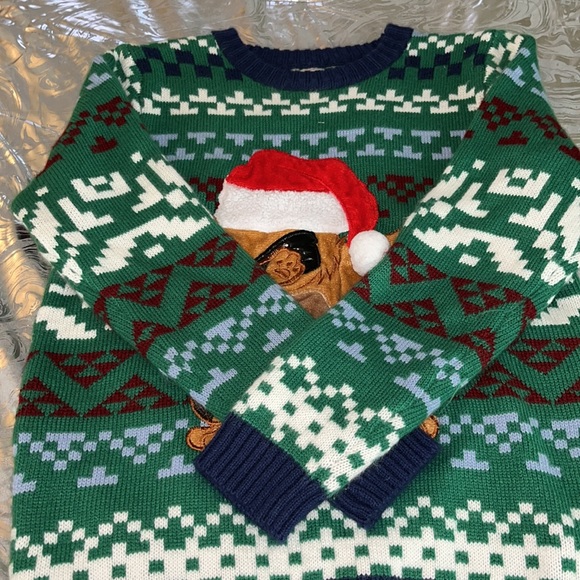 Holiday Sweater - Picture 2 of 4